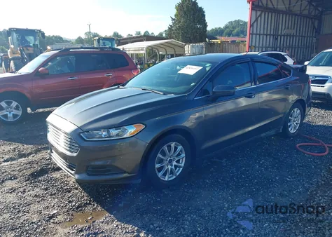 2016 Ford Fusion S z USA, uszkodzony, nr VIN 3FA6P0G70GR375251